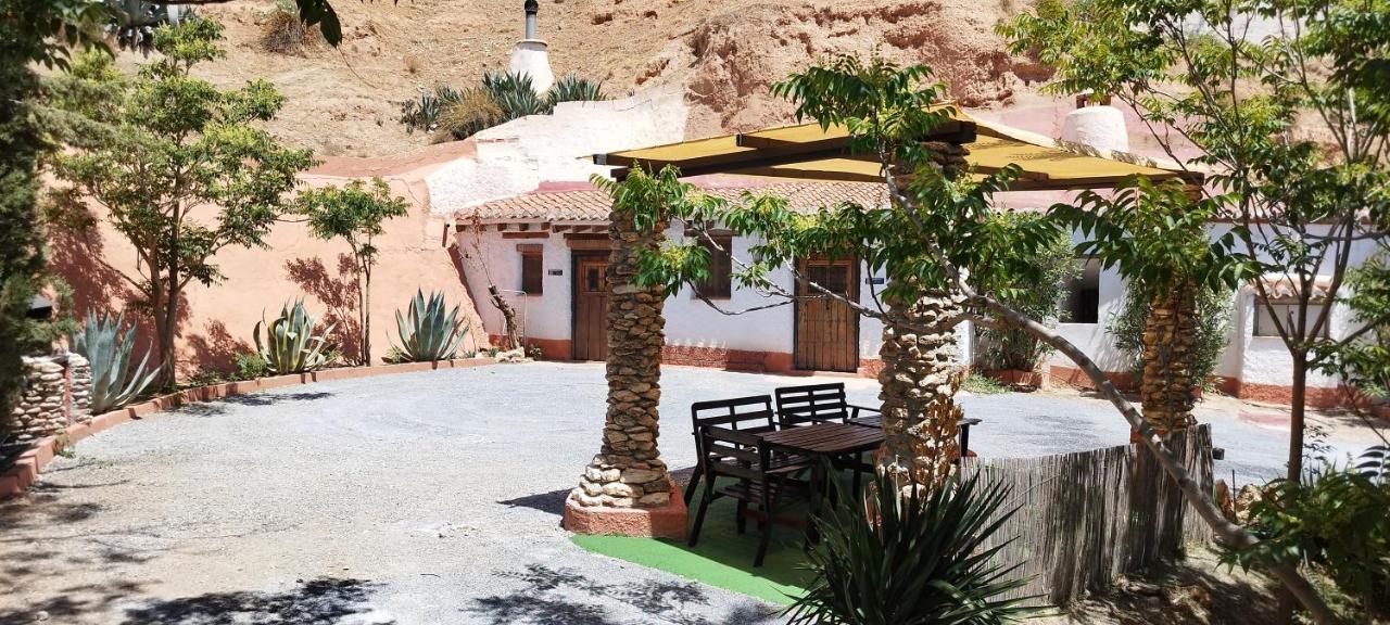 Casas Cueva Y Cortijo La Tala En Guadix Otel Dış mekan fotoğraf